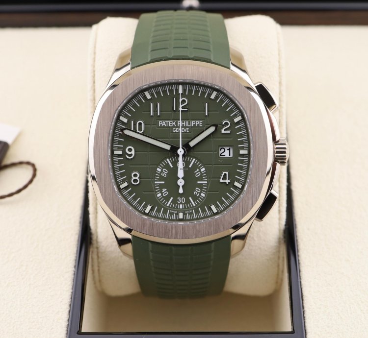 Patek Philippe Aquanaut 5968g-010