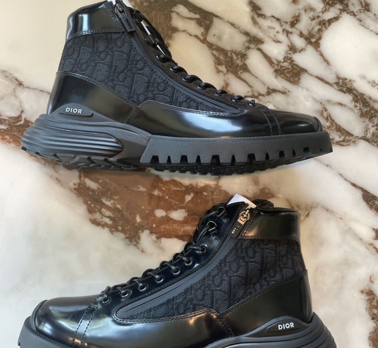 Dior Oblique Combat Boot Sneaker