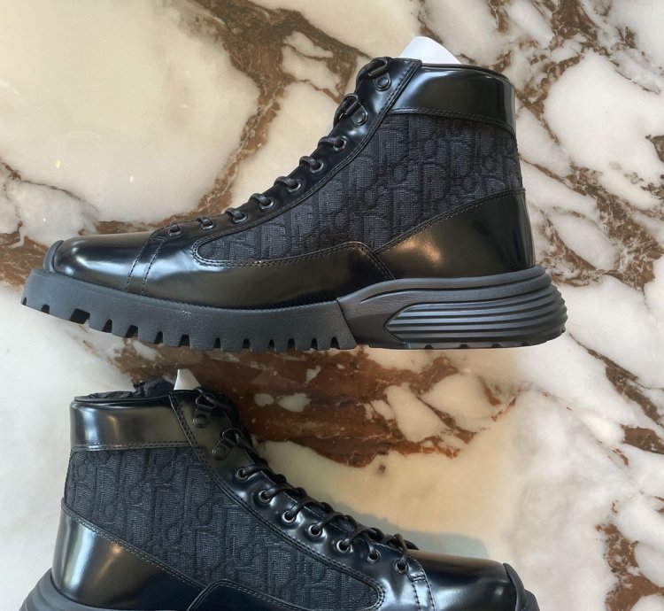 Dior Oblique Combat Boot Sneaker
