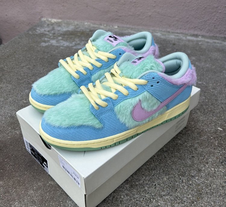 Verdy Vista Sb Dunk Low