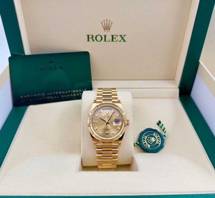 Rolex Day-date 36 128238 36mm Yellow Gold Champagne Diamond Dial Unworn 2023