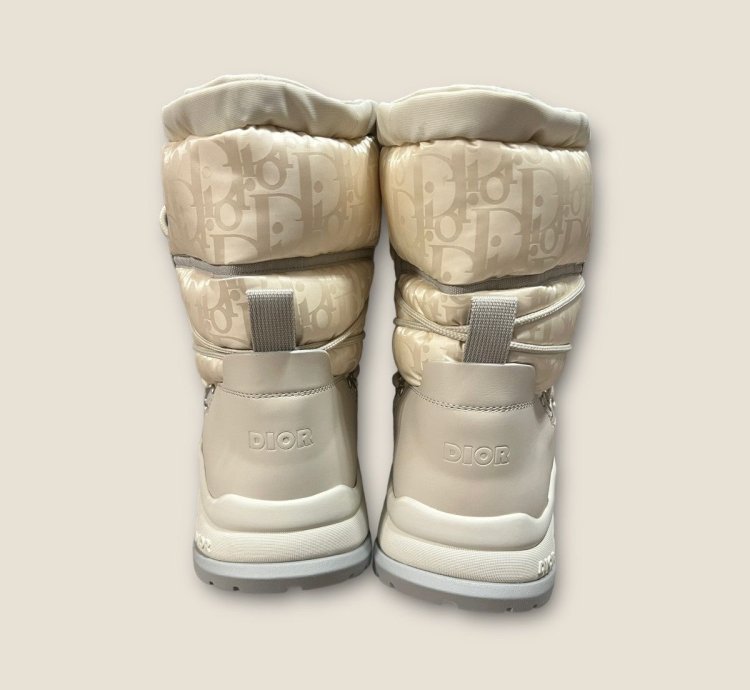 Dior Oblique Snow Boots White Size 13