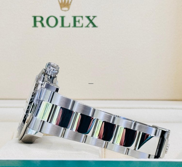 Rolex Daytona 126500ln 40mm Stainless Steel Panda Dial Box Papers Unworn