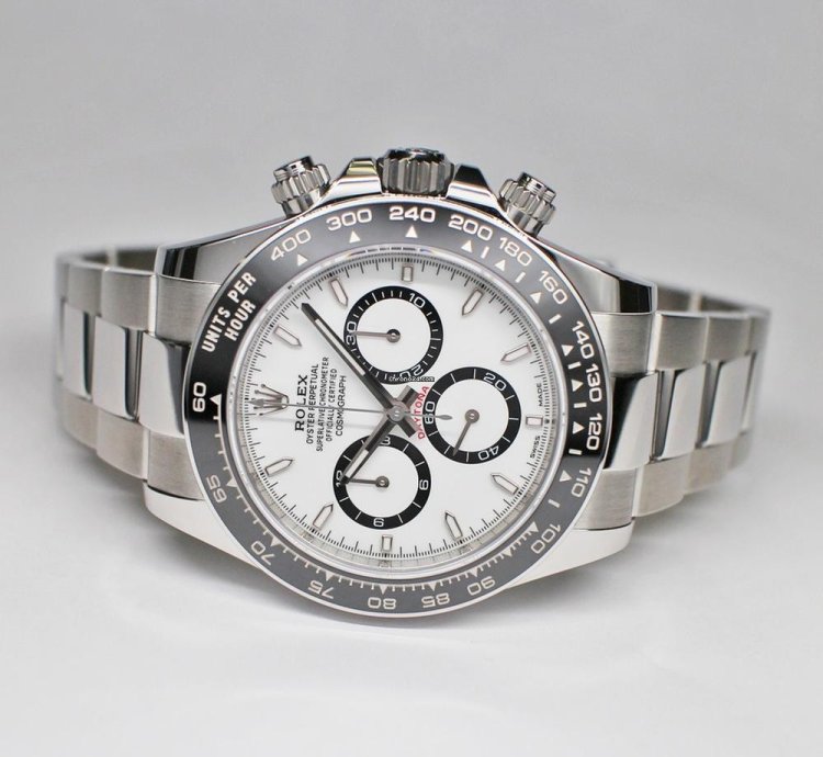 Rolex Daytona 126500ln Automatic Steel Like New Unworn