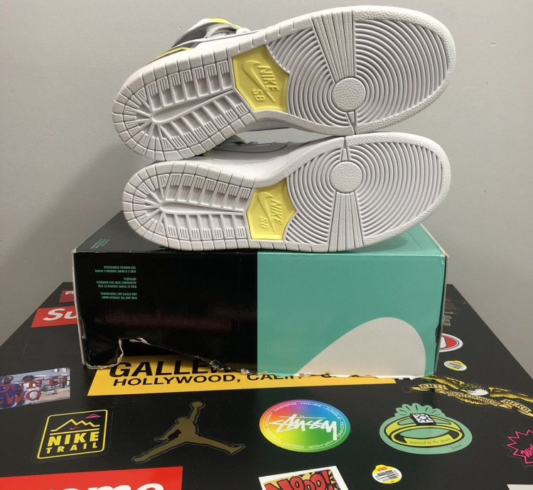 Nike Sb Dunk High Qs De La Soul