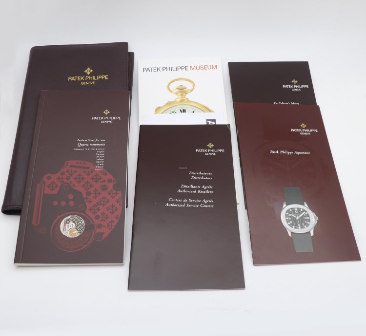 Patek Philippe Aquanaut Blu Pastel Full Set Like New 2007