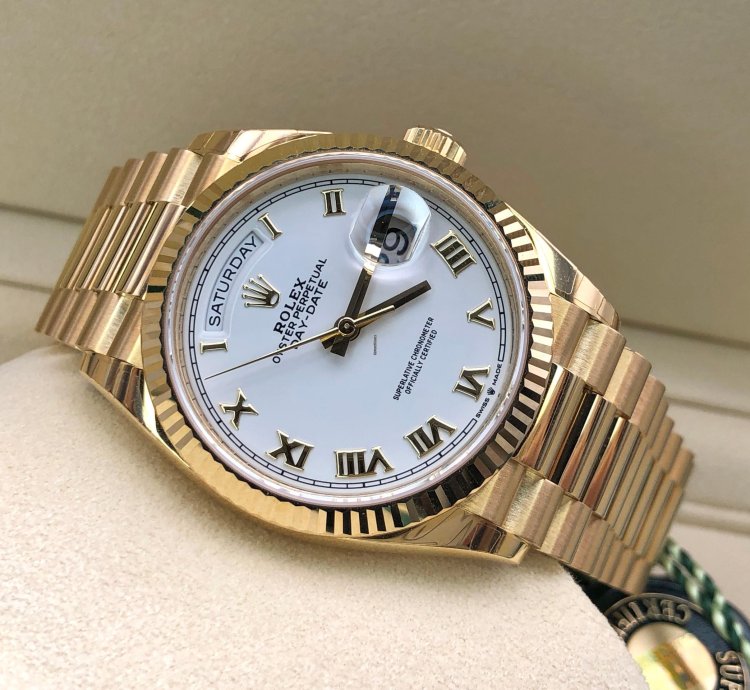 Rolex Day-date 36 128238 White Roman Dial Yellow Gold