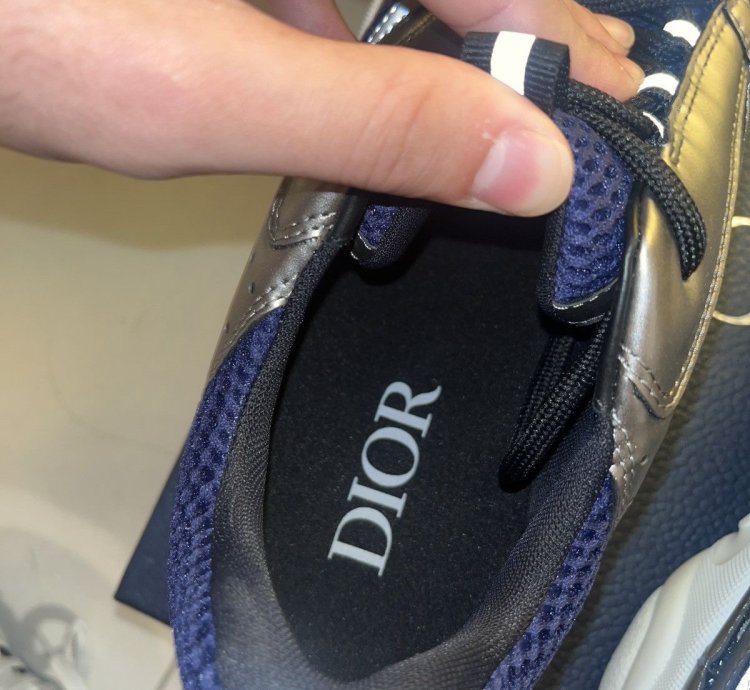 Dior Sneaker