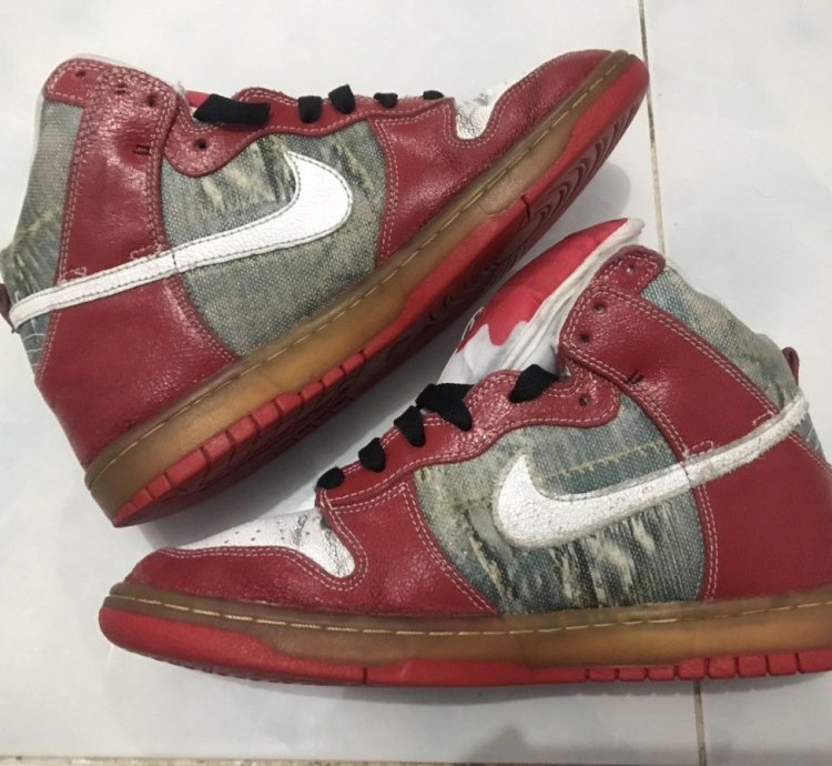 Nike Sb Dunk High Shoe Goo