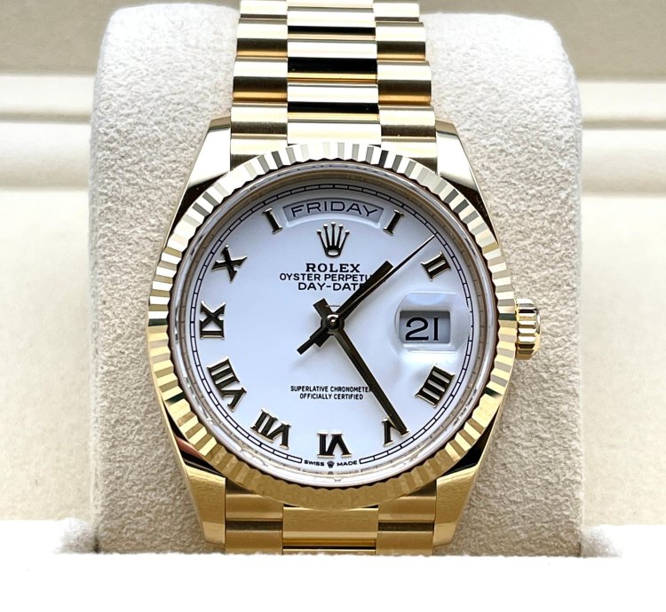 Rolex Day-date 36 128238 Yellow Gold White Dial
