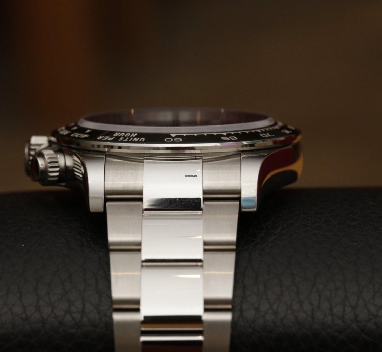 Rolex Daytona 126500ln Black Dial - Unworn Full Set