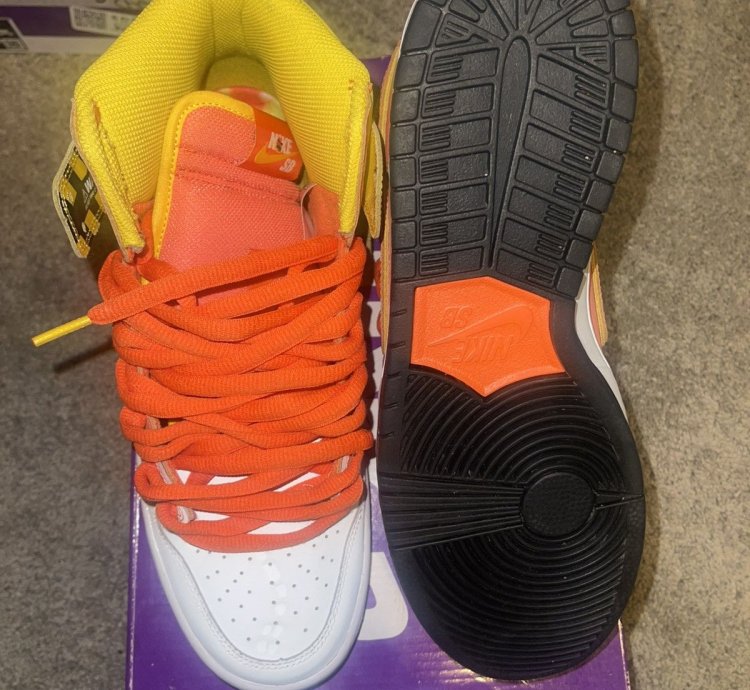 Nike Sb Dunk High Sweet Tooth Candy Corn