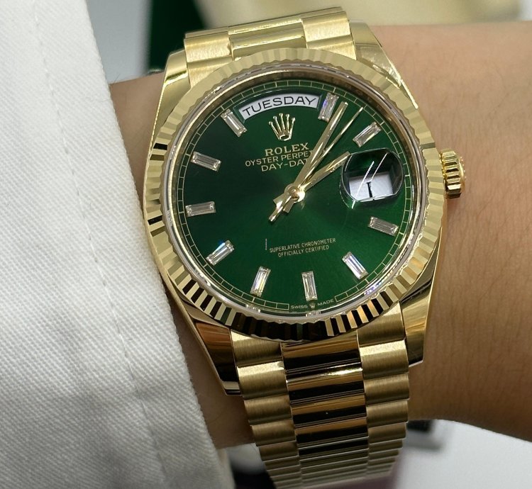 Rolex Day-date 36 128238a Bright Green Dial