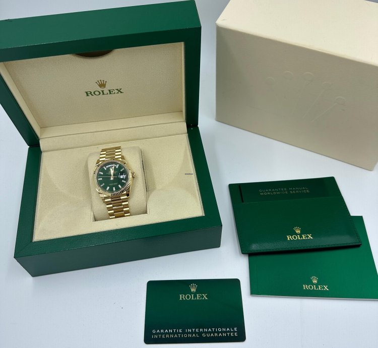 Rolex Day-date 36 128238a Bright Green Dial