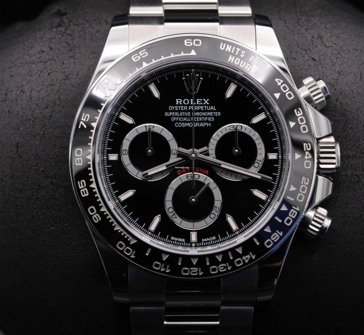 Rolex Daytona 126500ln Black Dial Unworn Full Set