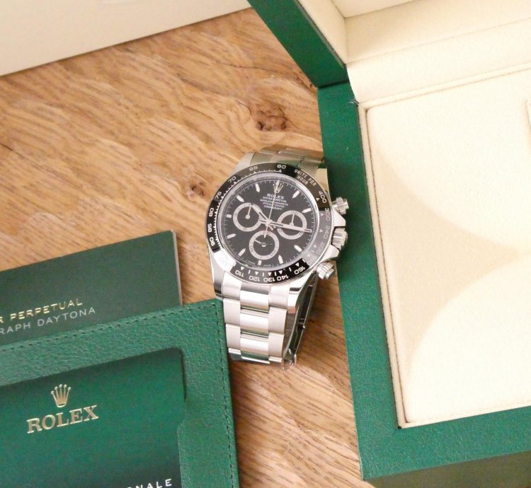 Rolex Daytona 126500ln Black New