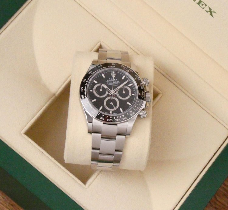 Rolex Daytona 126500ln Black New