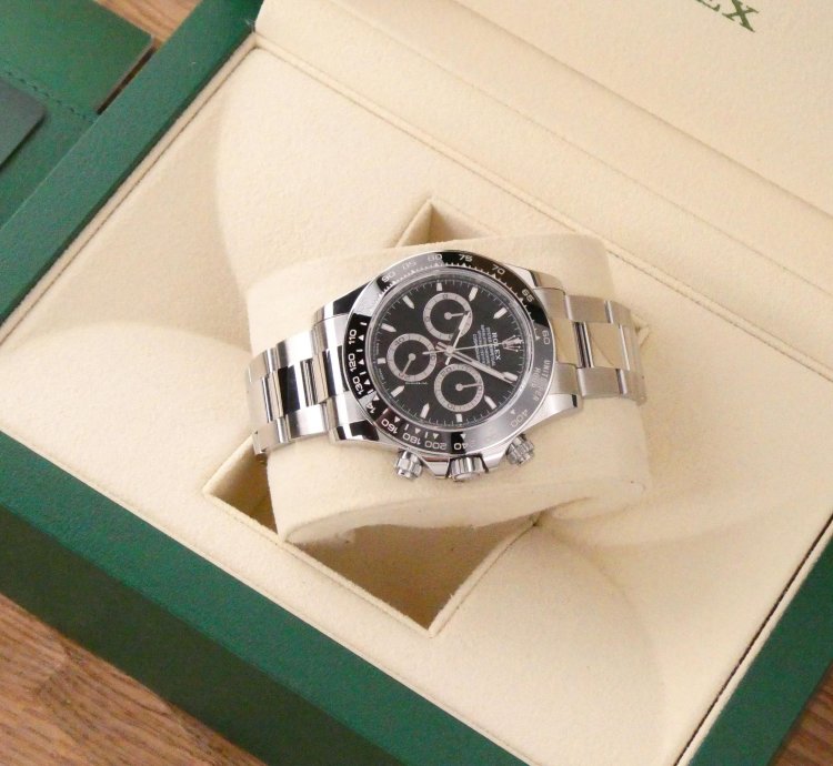 Rolex Daytona 126500ln Black New