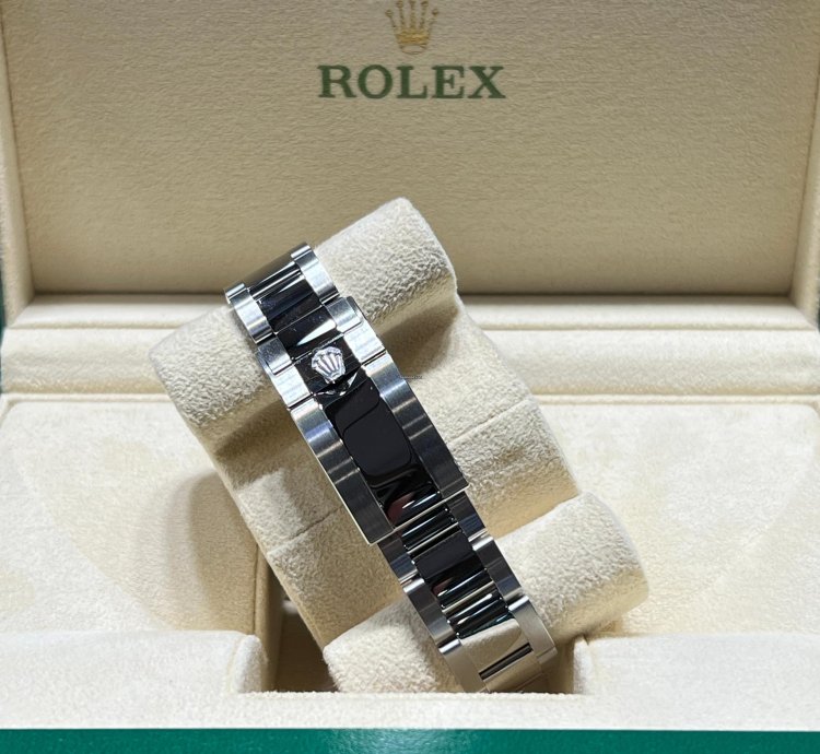 Rolex Daytona 126500ln Daytona 40mm Steel Black Oyster