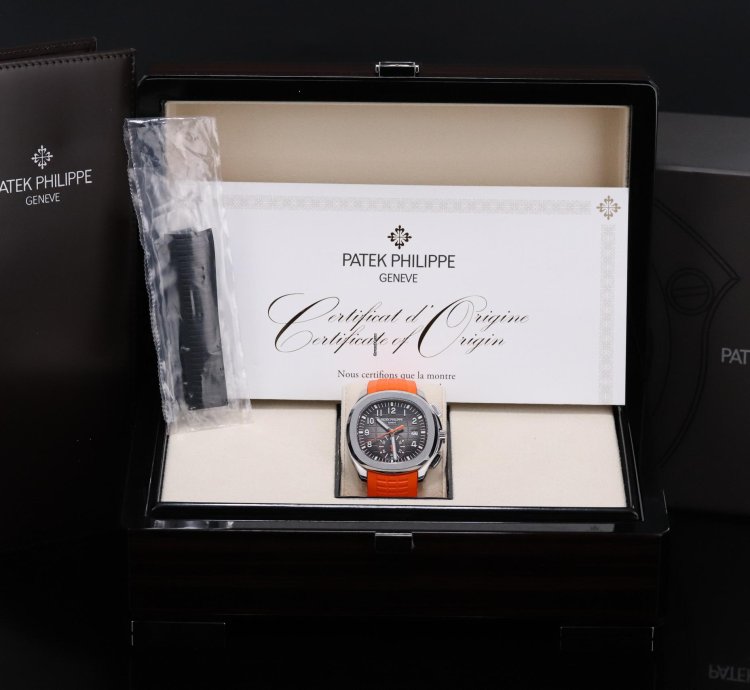Patek Philippe Aquanaut Complete Set Mint 42mm Chrono Stainless Black Dial Orange 5968a 001