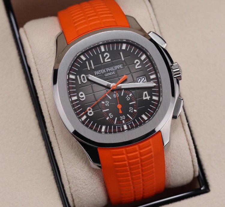 Patek Philippe Aquanaut Complete Set Mint 42mm Chrono Stainless Black Dial Orange 5968a 001