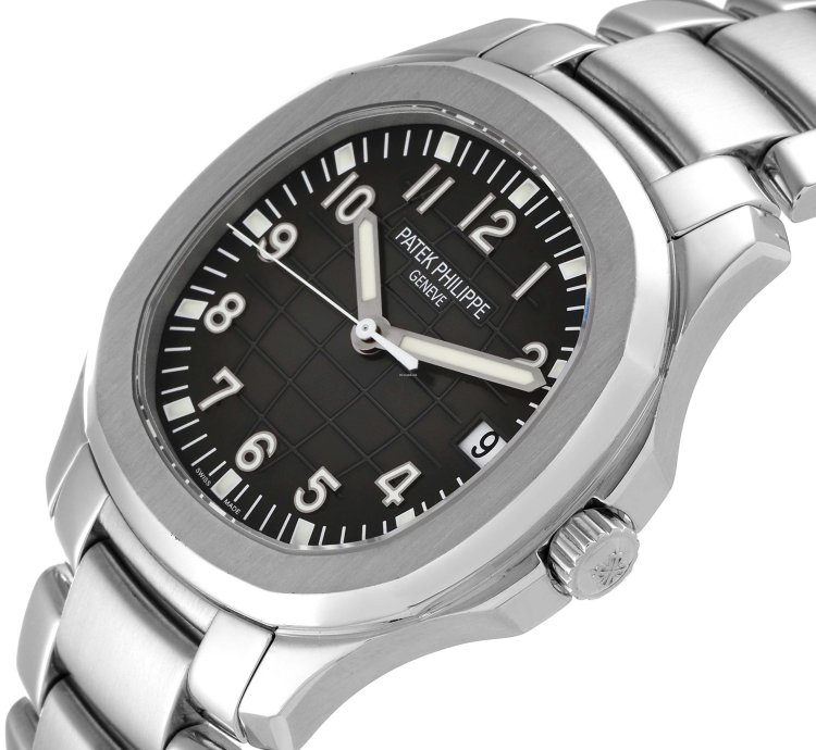Patek Philippe Aquanaut Extra Large Steel Mens Watch 5167 5167 1a Box Papers