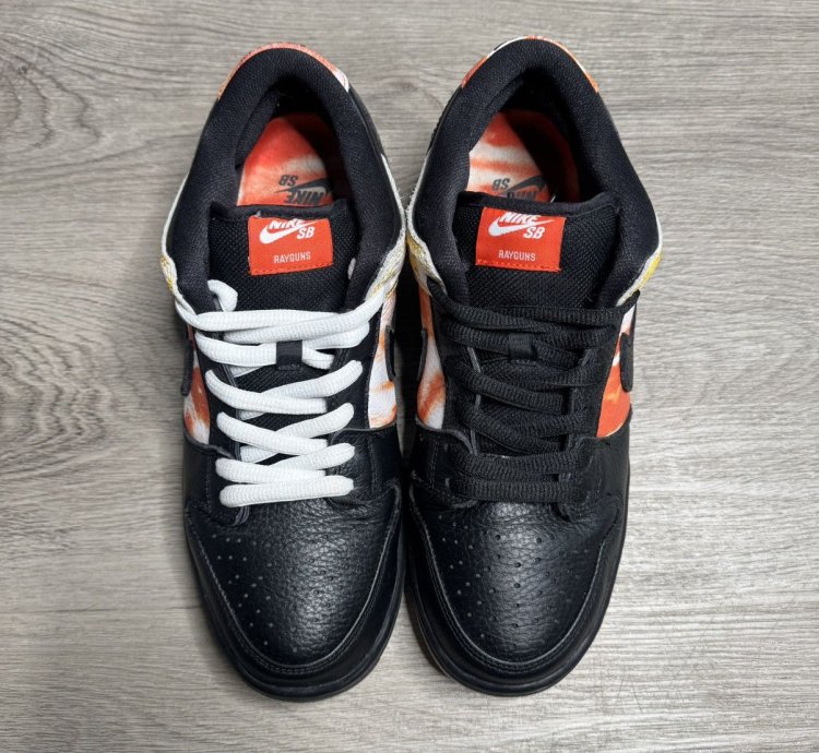 Nike Sb Dunk Low - Raygun Tie Dye Black2019