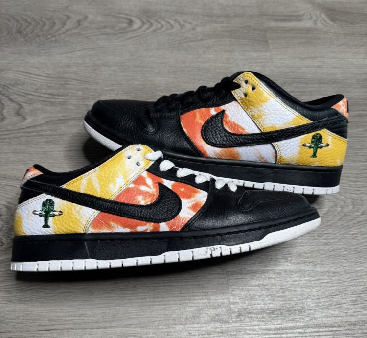 Nike Sb Dunk Low - Raygun Tie Dye Black2019