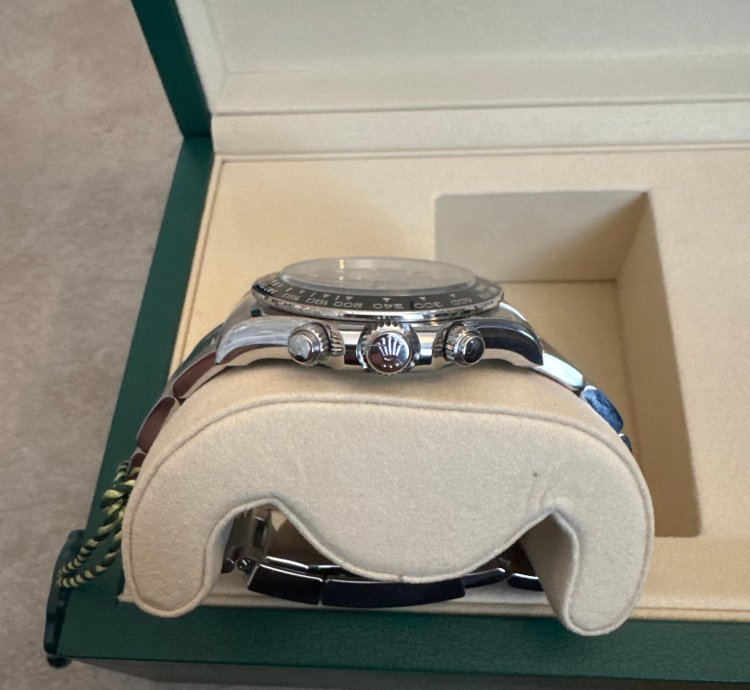 Rolex Daytona 126500ln Neuve Fullset
