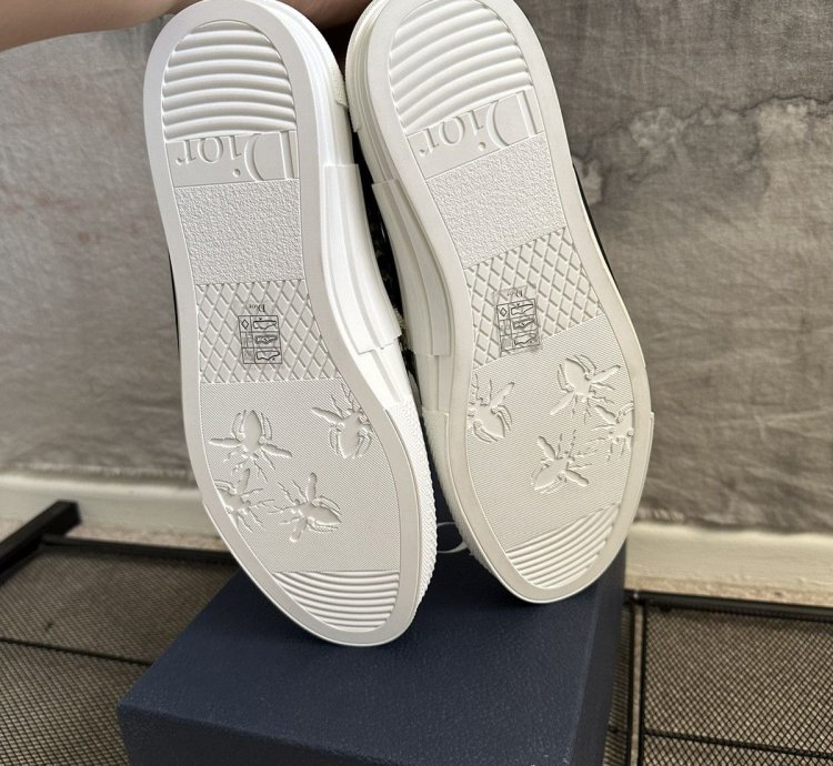 Dior Tapestry B23 Slip On Oblique Monogram Sneaker Size 43