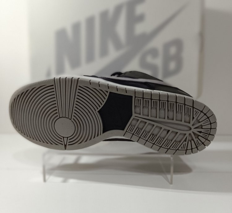 Nike Sb Dunk Low -pack Shadow