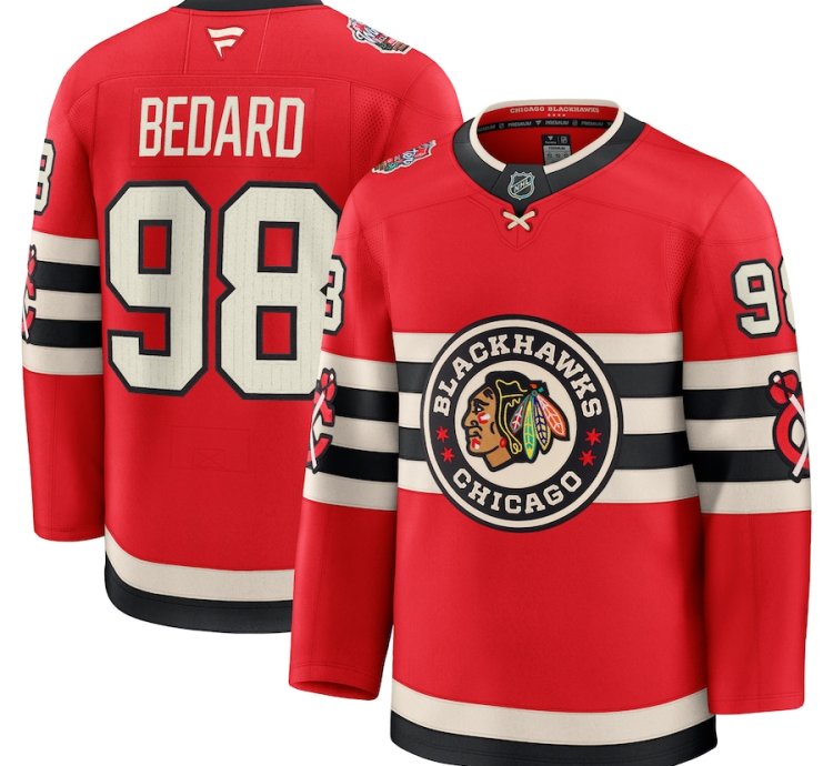 Mens Chicago Blackhawks 98 Connor Bedard 2025 Nhl Winter Classic Jersey Red