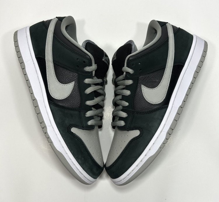 Nike Sb Dunk Low -pack Shadow Shoes Size 11