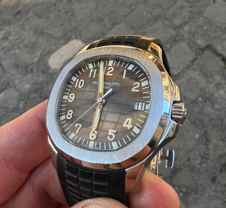 Patek Philippe Aquanaut Full Set