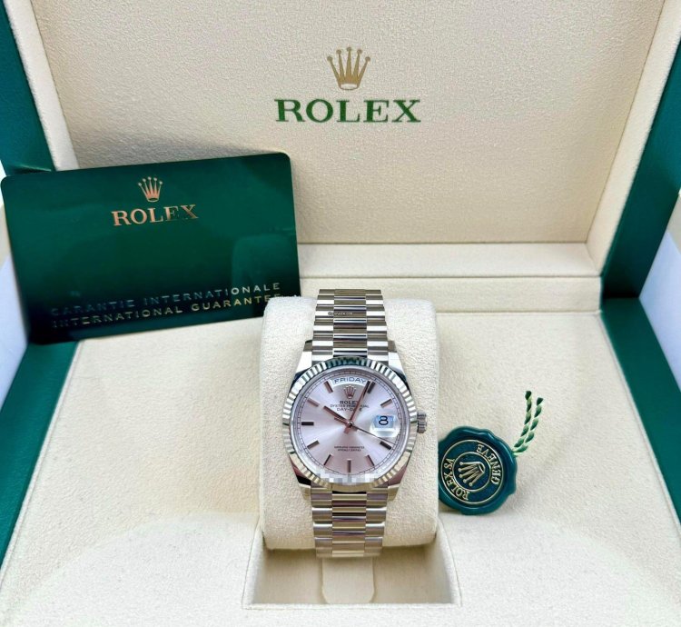 Rolex Day-date 36 128239 36mm White Gold Silver Index Dial Unworn 2023