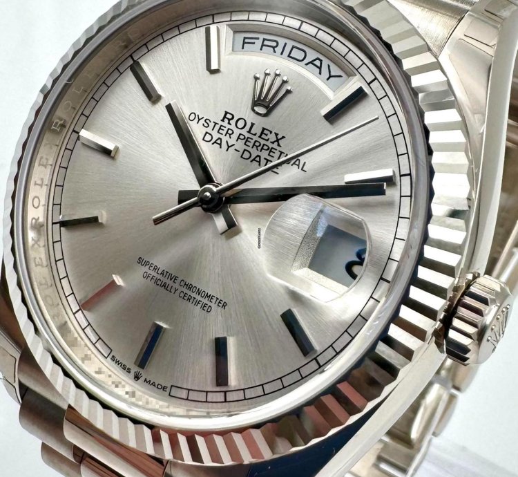 Rolex Day-date 36 128239 36mm White Gold Silver Index Dial Unworn 2023