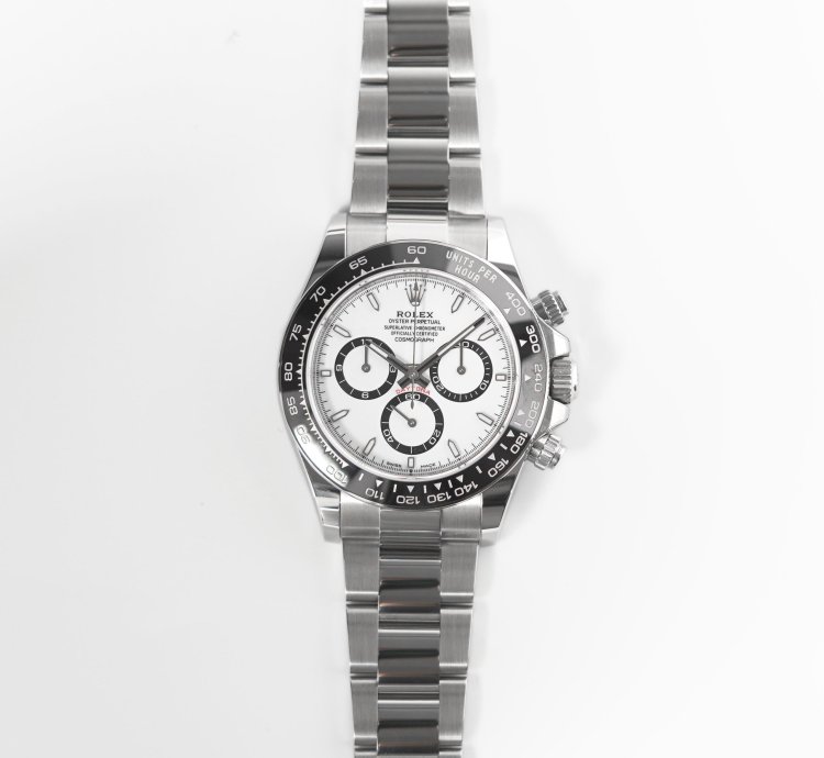 Rolex Daytona 126500ln Panda Steel Case Bracelet White Dial 40mm