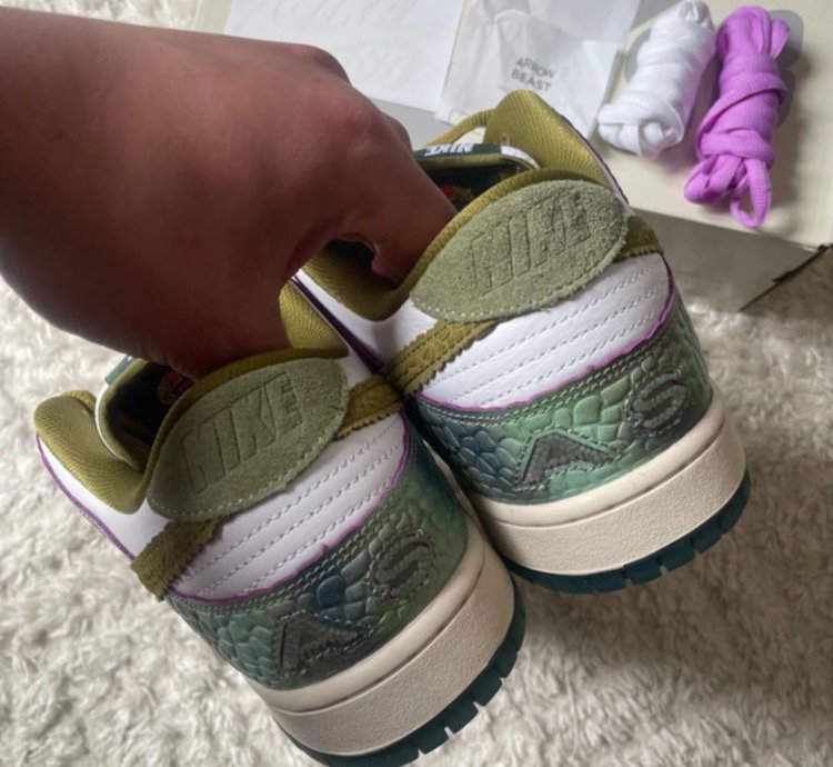 Nike Sb Dunk Low Alexis Sablone Chameleon