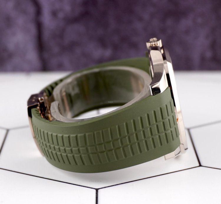 Patek Philippe Aquanaut Jumbo 18k White Gold Khaki Green Men Watch 5168g-010