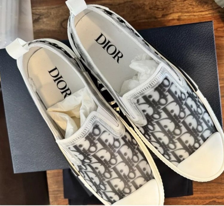 Dior White Oblique Slip On Sneakers sz 44