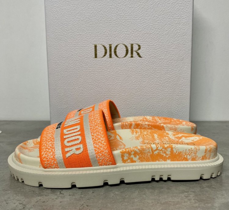 Dior Womens Dway Slides Size Us 7 5 Uk 5 Slippers Beach