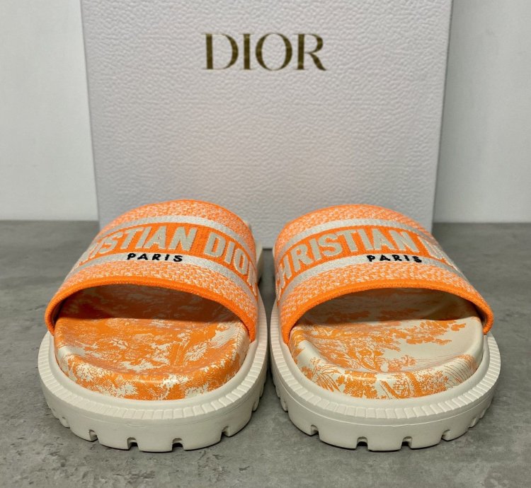 Dior Womens Dway Slides Size Us 7 5 Uk 5 Slippers Beach
