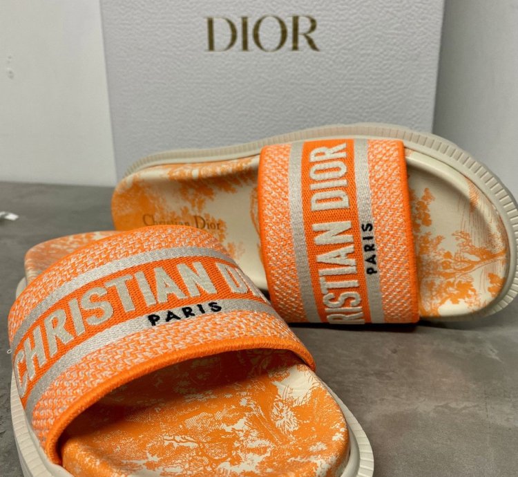 Dior Womens Dway Slides Size Us 7 5 Uk 5 Slippers Beach