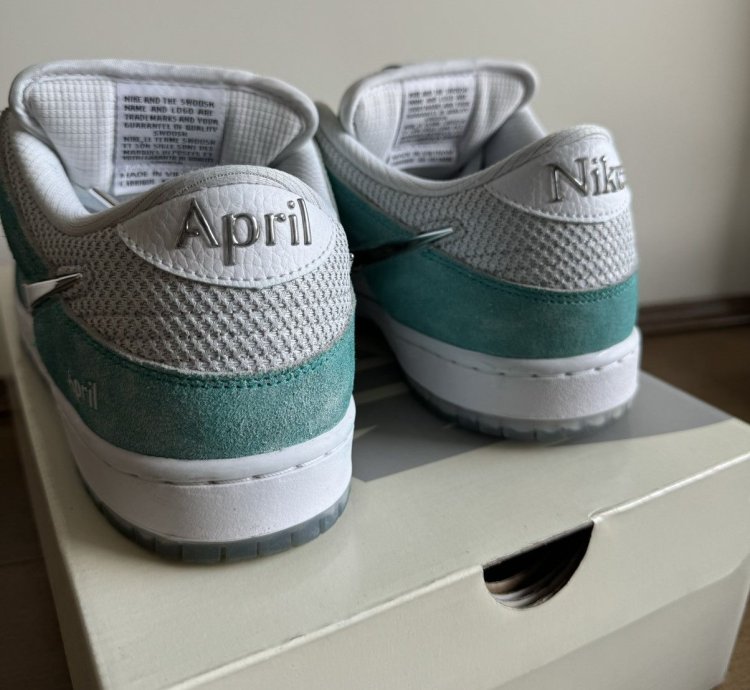 Nike Sb Dunk Low April Skateboards
