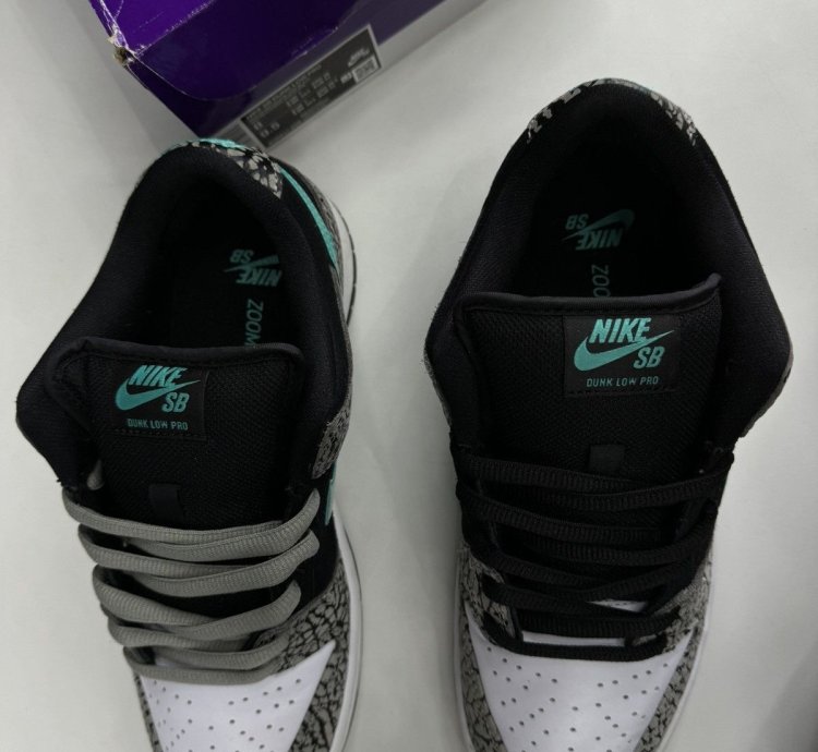 Nike Sb Dunk Low Atmos Elephant