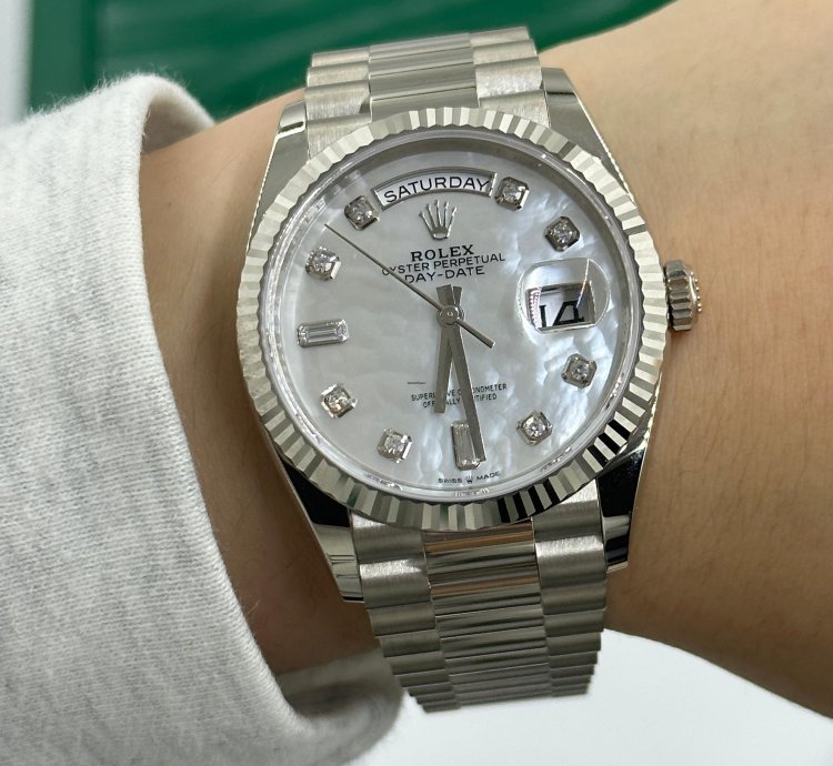Rolex Day-date 36 128239 Ng White Gold Mother-of-pearl Diamond President