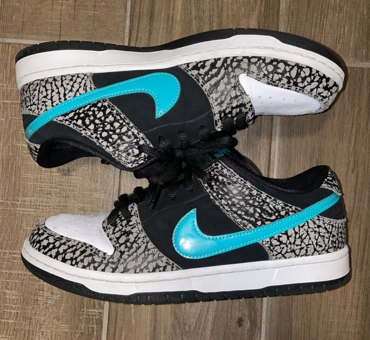 Nike Sb Dunk Low Atmos Elephant Skate Shoe