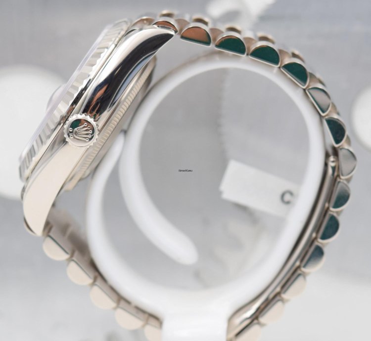 Rolex Day-date 36 128239 Opal Dial Boite Papiers 2021