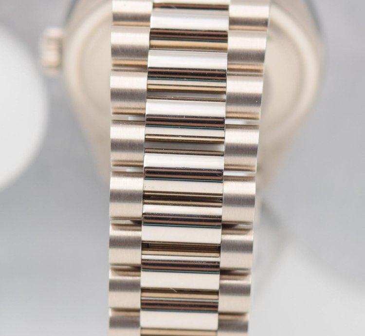Rolex Day-date 36 128239 Opal Dial Boite Papiers 2021