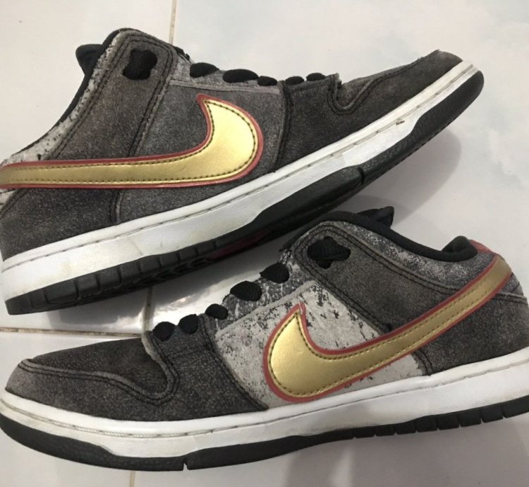 Nike Sb Dunk Low Beijing